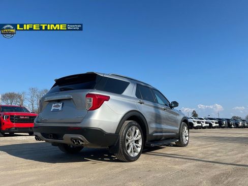 Used 2021 Ford Explorer Platinum w/ Equipment Group 601A image 7