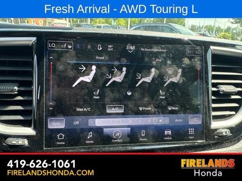 Used 2023 Chrysler Pacifica Touring-L w/ S Appearance Package AWD/4WD image 24