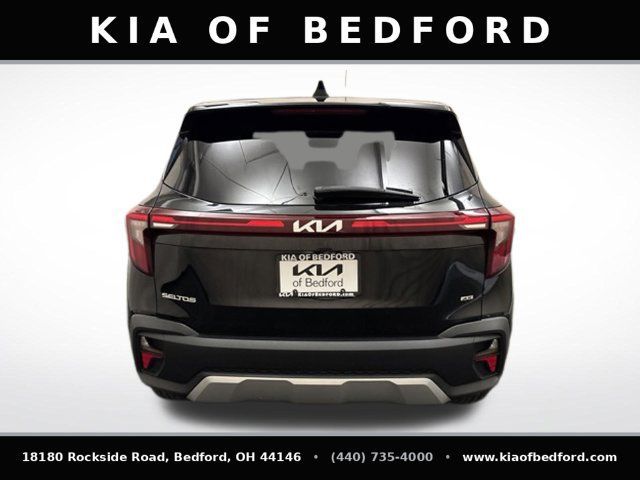 Certified 2024 Kia Seltos LX AWD/4WD image 7