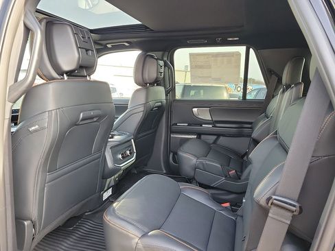 New 2026 Ford Expedition Tremor image 10