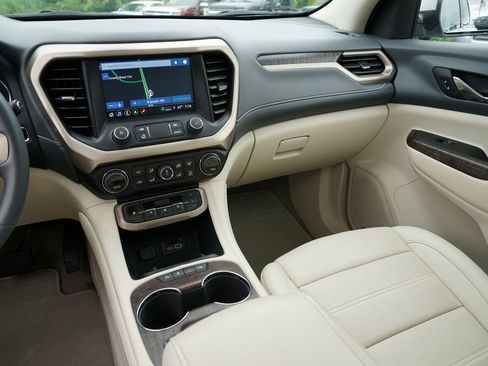 Used 2023 GMC Acadia Denali w/ Denali Ultimate Package image 25