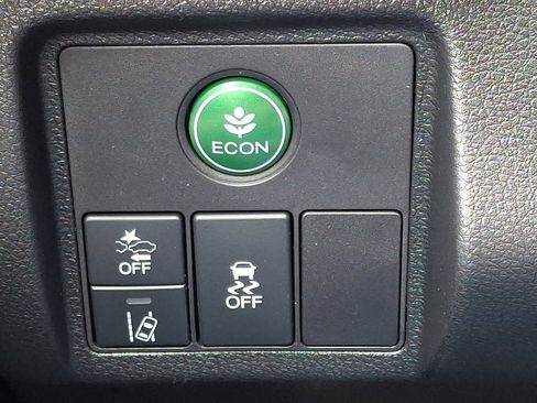 Used 2021 Honda HR-V EX image 26