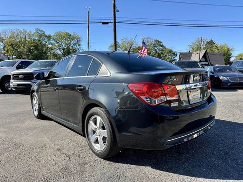 Used 2013 Chevrolet Cruze LT w/ RS Package FWD image 3