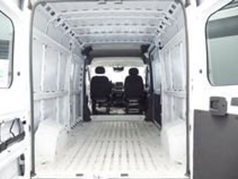 Used 2023 RAM ProMaster 2500 FWD image 16