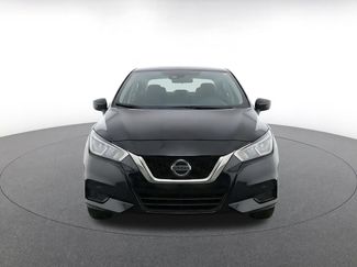Used 2025 Nissan Versa SV FWD video 2