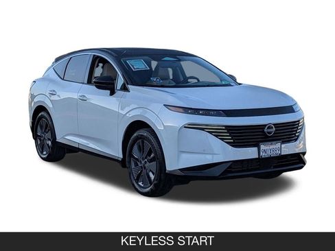 Certified 2025 Nissan Murano SL AWD/4WD image 2