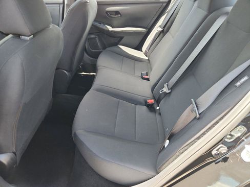 Used 2025 Nissan Sentra S FWD image 11