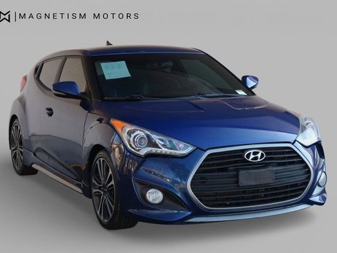Used 2016 Hyundai Veloster Turbo image 6