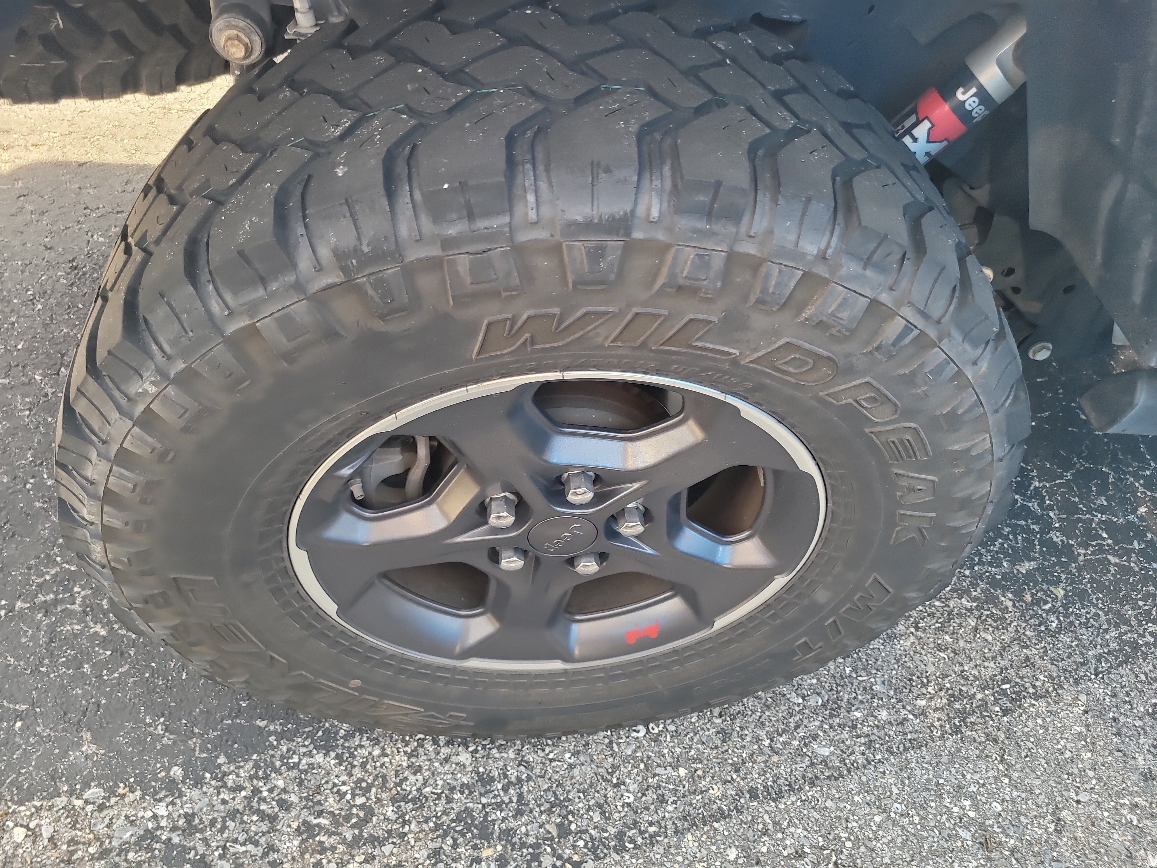 Used 2020 Jeep Gladiator Rubicon AWD/4WD image 8