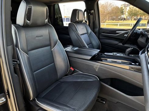 Used 2022 Cadillac Escalade Sport w/ Touring Package image 37