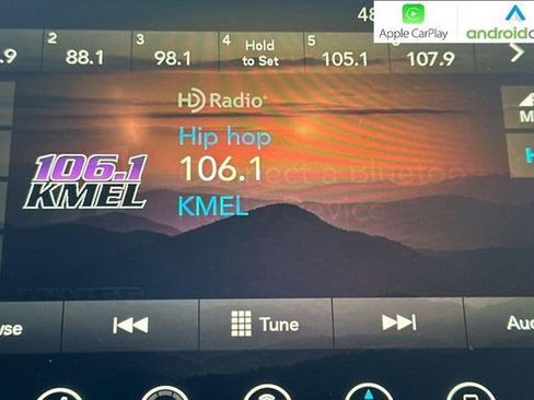 Used 2023 Chrysler 300 S image 19