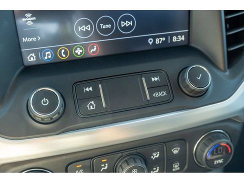 Used 2021 GMC Acadia SLE FWD image 30