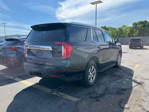 Certified 2022 GMC Yukon SLE w/ Max Trailering Package AWD/4WD image 5