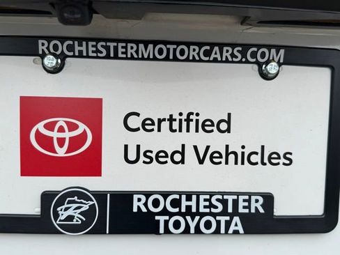 Certified 2018 Toyota RAV4 SE w/ Power Extra Value Package image 36