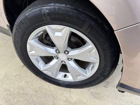 Used 2016 Subaru Forester 2.5i w/ Alloy Wheel Package AWD/4WD image 34