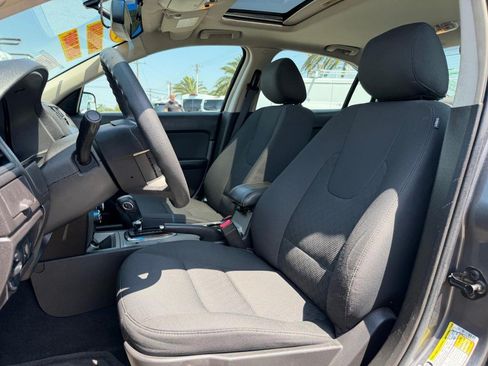 Used 2012 Ford Fusion SE FWD image 18