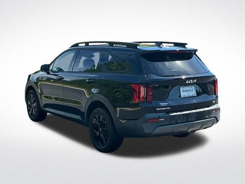 Used 2023 Kia Sorento S w/ Panoramic Sunroof Package AWD/4WD image 5