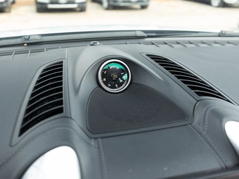 Used 2011 Porsche Cayenne Sport Utility 4D image 35