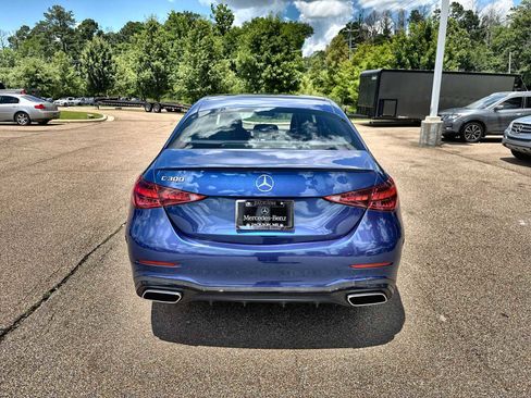 Used 2022 Mercedes-Benz C 300 Sedan image 7