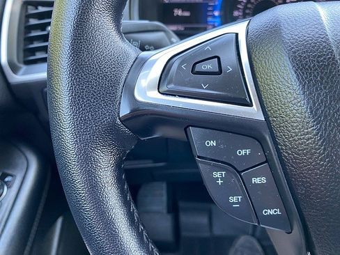Certified 2022 Ford Edge SEL w/ Convenience Package AWD/4WD image 49