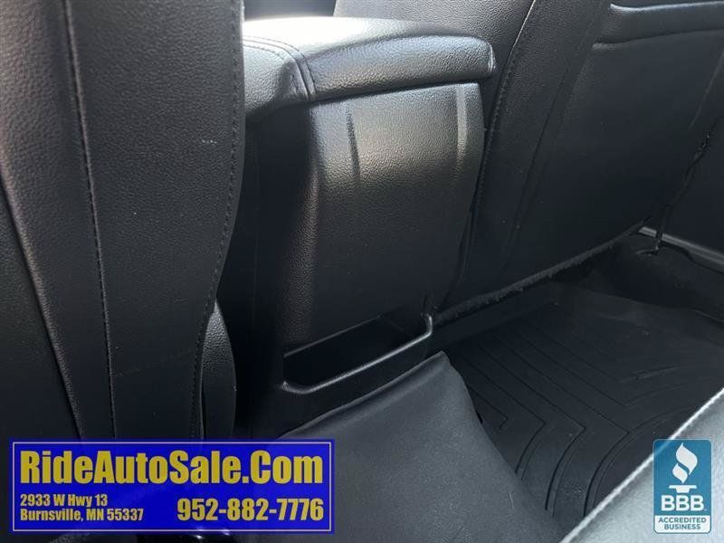Used 2016 Ford Focus SE w/ Equipment Group 201A FWD image 32