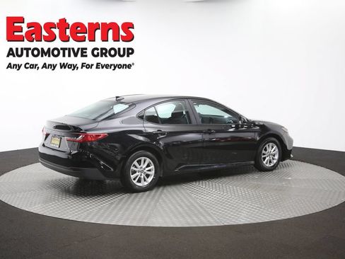 Used 2025 Toyota Camry LE FWD image 40