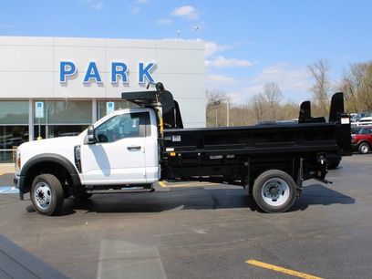 New 2025 Ford F550 XL w/ XL Chrome Package