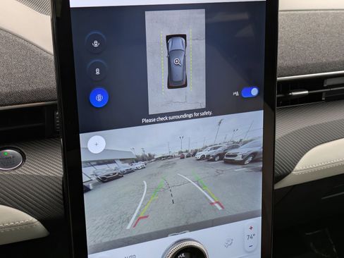 Used 2023 Ford Mustang Mach-E Premium image 23