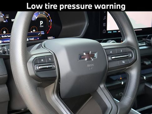 Used 2024 Chevrolet Colorado Trail Boss w/ Technology Package image 20