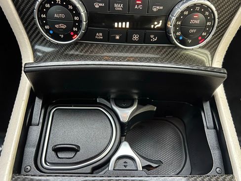 Used 2018 Mercedes-Benz SL 550 image 50