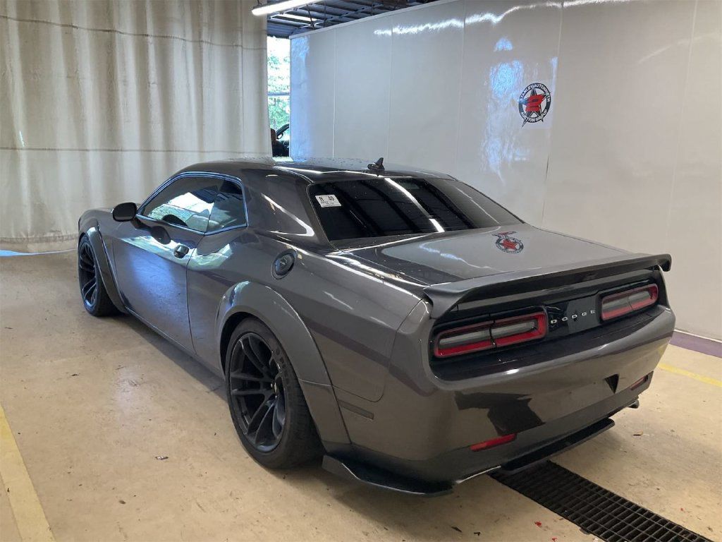 Used 2022 Dodge Challenger R/T Scat Pack RWD image 3