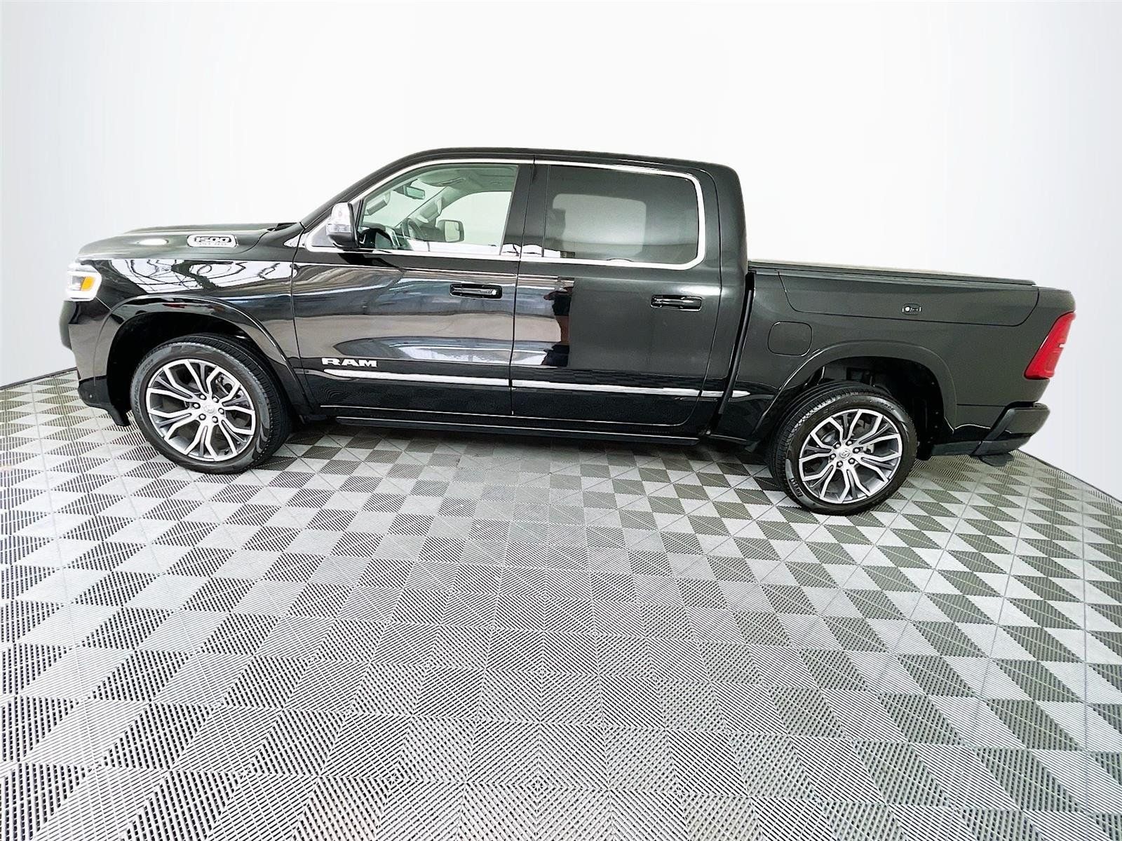 Used 2025 RAM 1500 Tungsten w/ Bed Utility Group AWD/4WD image 4