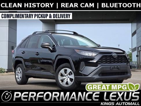 Used 2019 Toyota RAV4 LE FWD image 1