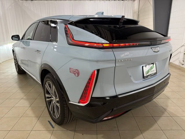 Used 2024 Cadillac Lyriq Luxury RWD image 4