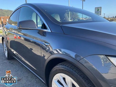 Used 2017 Tesla Model X 100D image 78