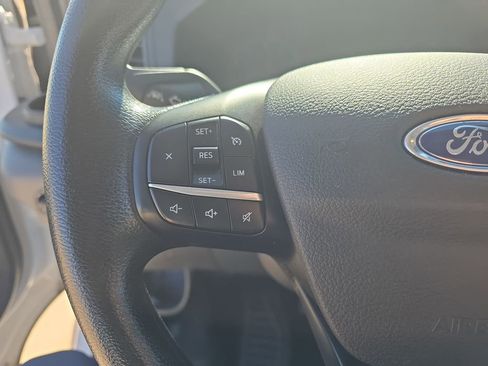 Used 2023 Ford Transit 350 XLT image 18