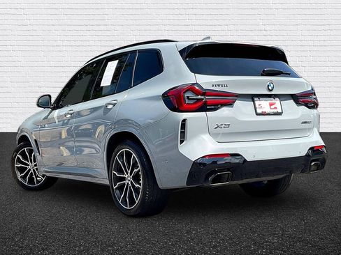 Used 2024 BMW X3 sDrive30i w/ Premium Package RWD image 4