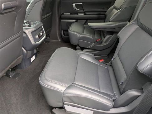 New 2026 Ford Expedition Platinum AWD/4WD image 15