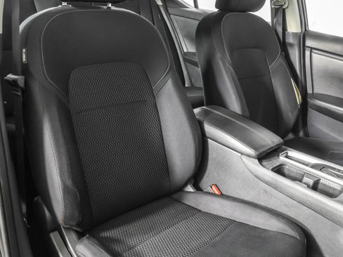 Used 2020 Nissan Sentra S image 44