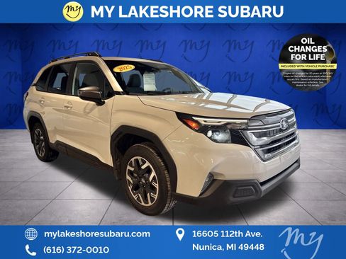 Certified 2025 Subaru Forester Premium image 1