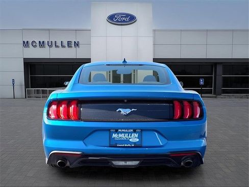 Certified 2021 Ford Mustang Coupe image 4