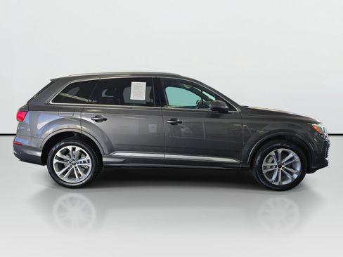 Used 2025 Audi Q7 3.0T Premium Plus AWD/4WD image 8