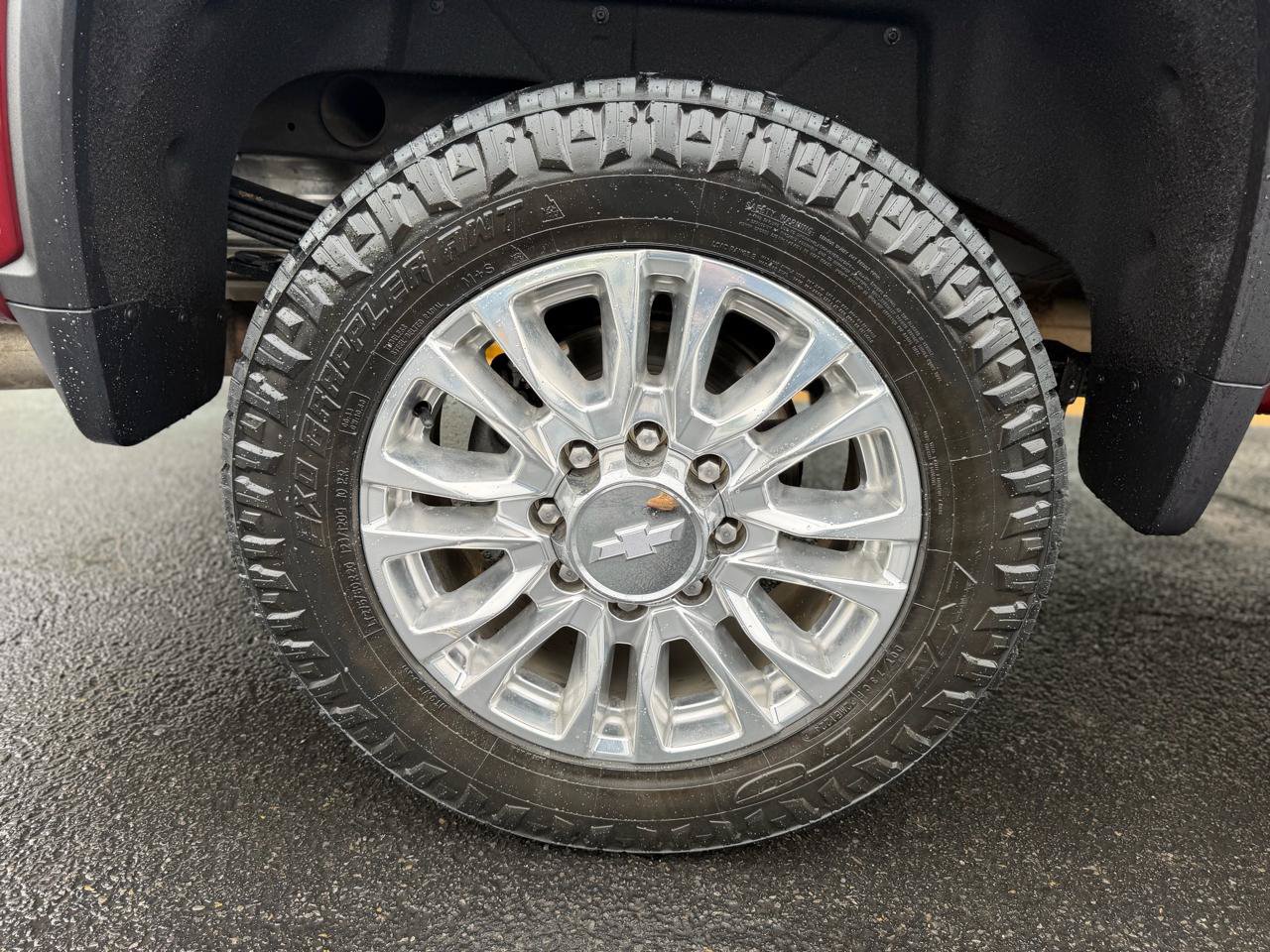 Used 2020 Chevrolet Silverado 2500 High Country w/ Z71 Off-Road Package AWD/4WD image 28