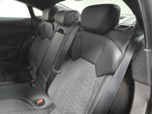 Used 2022 Audi e-tron GT Premium Plus image 32