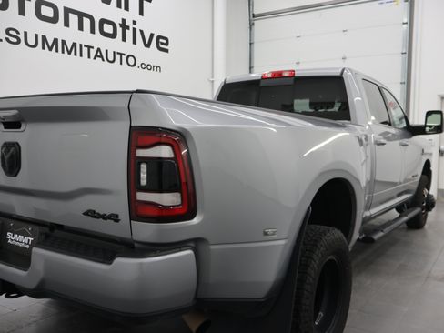 Used 2024 RAM 3500 Big Horn w/ Night Edition AWD/4WD image 4