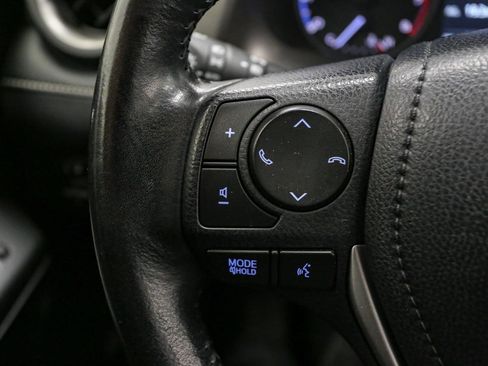 Used 2017 Toyota RAV4 XLE image 33