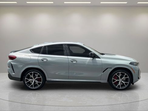 Used 2025 BMW X6 M60i AWD/4WD image 8