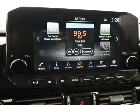 Used 2024 Nissan Pathfinder SL image 13