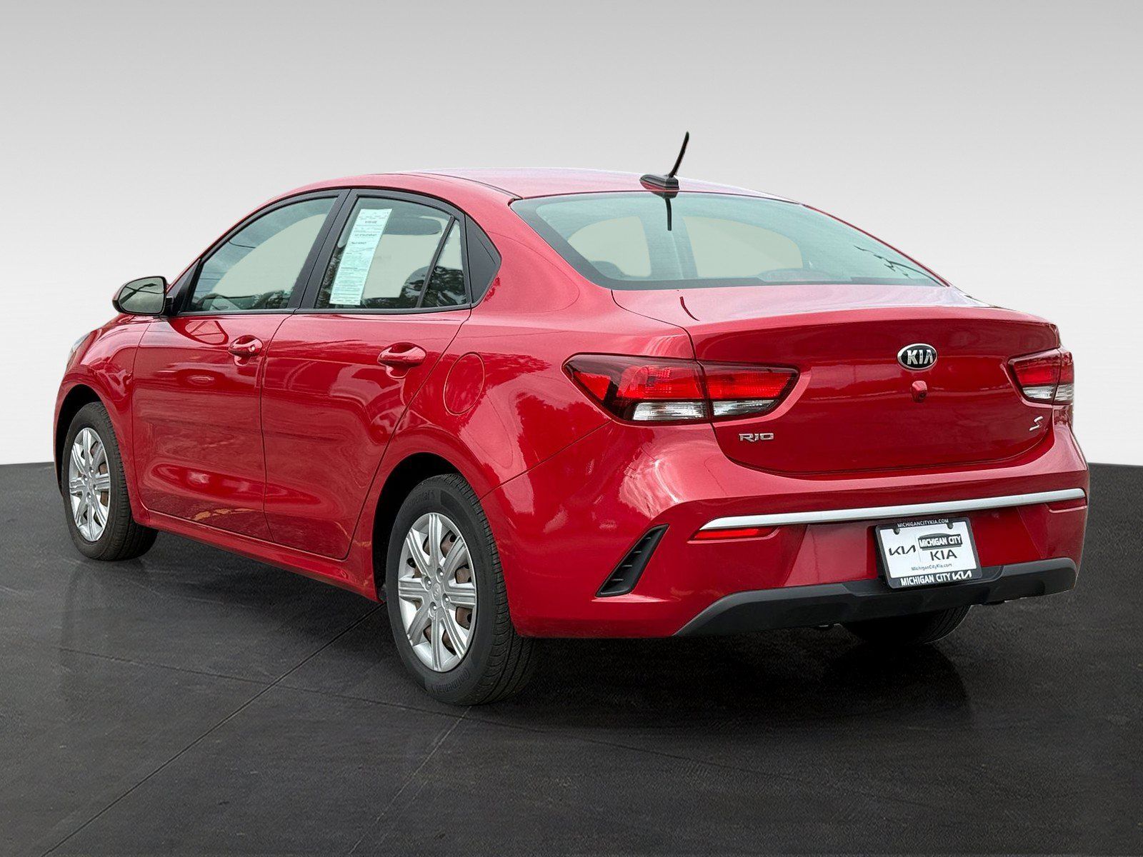 Used 2021 Kia Rio S FWD image 7