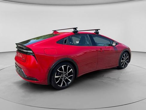 Used 2023 Toyota Prius Prime FWD image 6